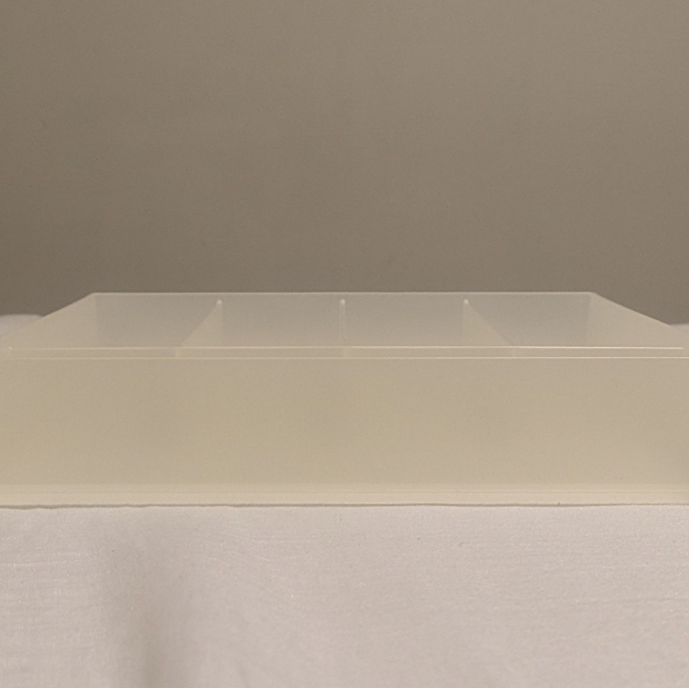 Clear Plastic Organizer Tray - Picture 6 of 7